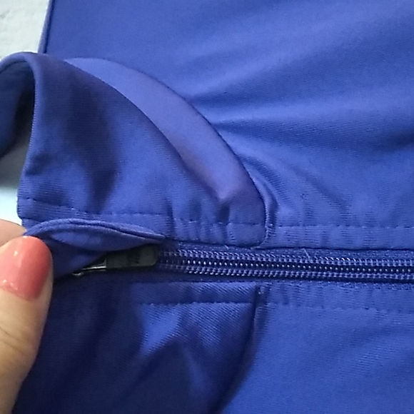 Tek Gear Women's Zip Up Workout Jacket. Size M/L See Measurements - Picture 6 of 11